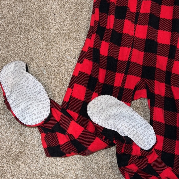 Buffalo plaid Santa pajamas - Picture 3 of 3